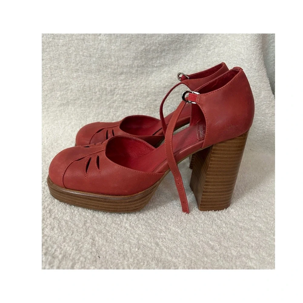 Jeffrey Campbell Red Leather Mary Jane Heels Square Toe Wood Block Size 7